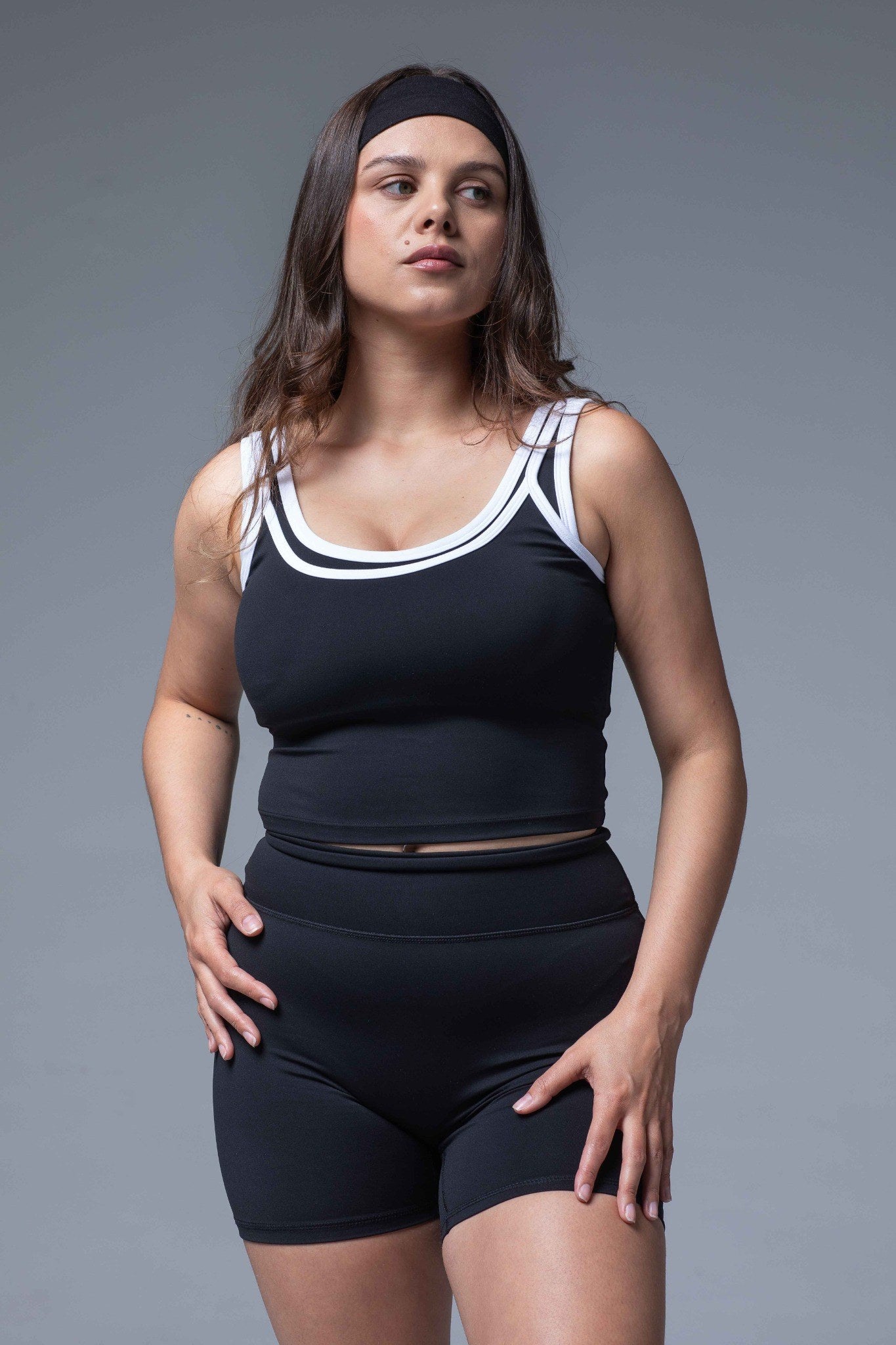 CŌR Contrast Tank